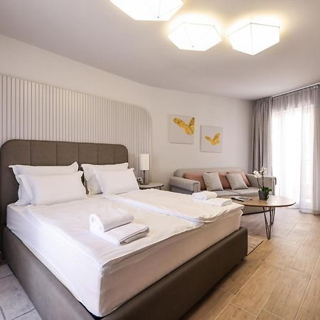 Arsenal Lofts Apartment Zadar Bagian luar foto