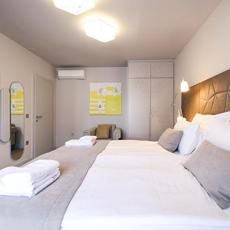 Arsenal Lofts Apartment Zadar Bagian luar foto