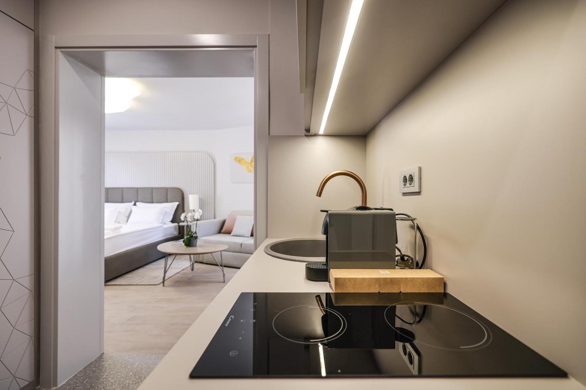 Arsenal Lofts Apartment Zadar Bagian luar foto