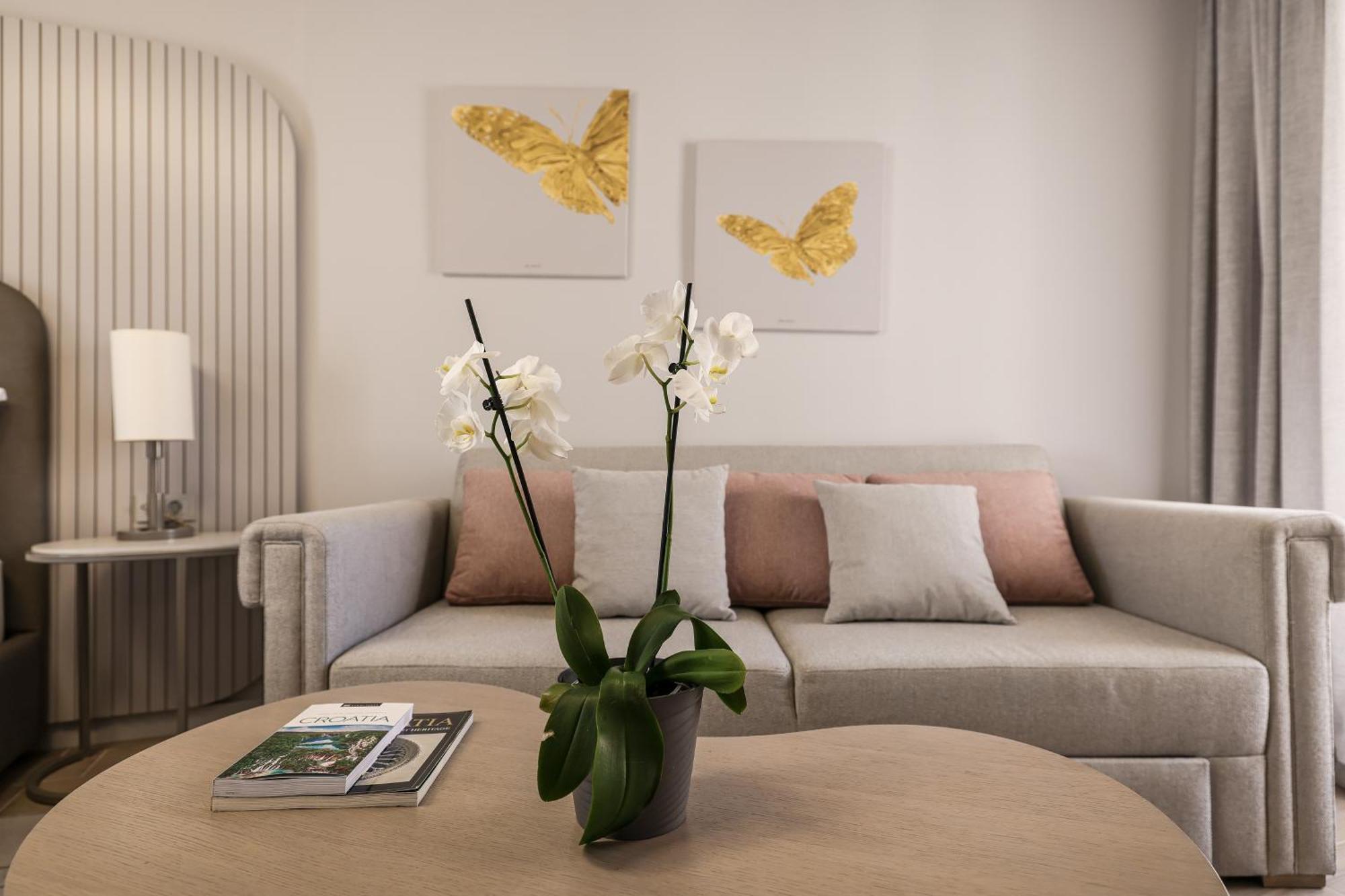 Arsenal Lofts Apartment Zadar Bagian luar foto